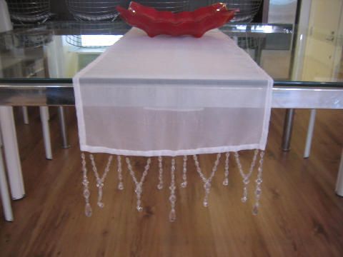 centro de mesa com bordado (pingentes)